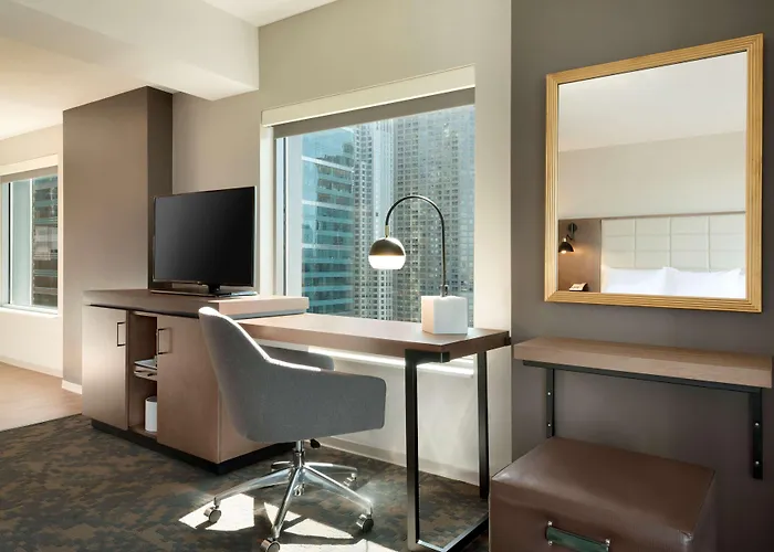 Hampton Inn Chicago West Loop Fulton Market Area Hotel 3*