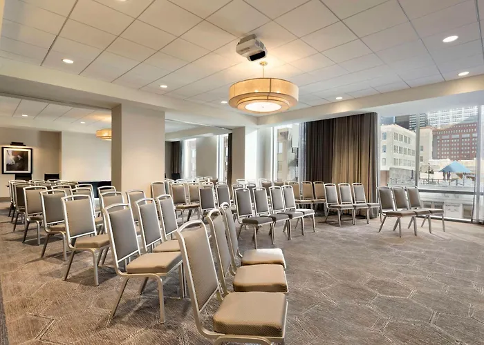 Hampton Inn Chicago West Loop Fulton Market Area 3*