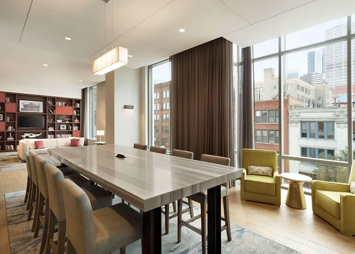 Hampton Inn Chicago West Loop Fulton Market Area 3*