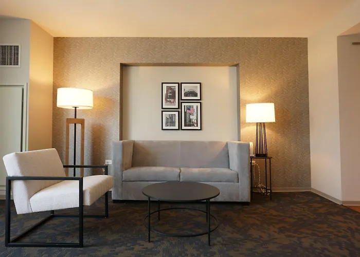 Hampton Inn Chicago West Loop Fulton Market Area 3*
