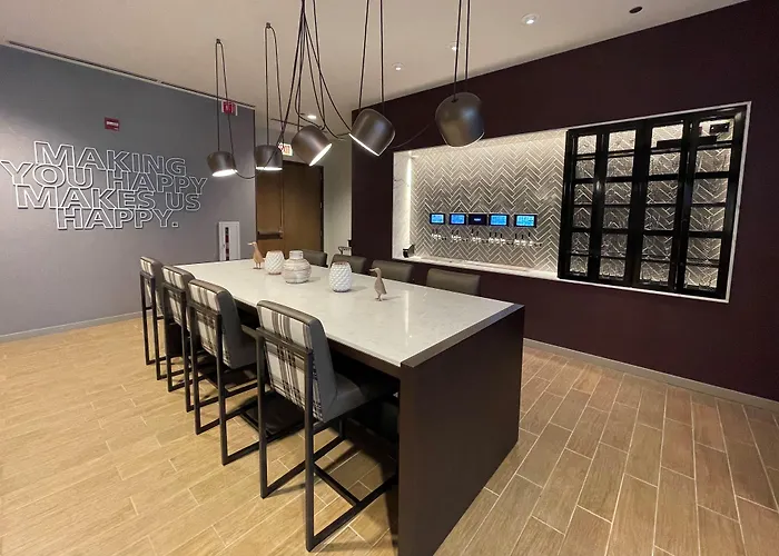 Hampton Inn Chicago West Loop Fulton Market Area 3*